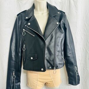 BlankNYC Heavy Faux Leather Cropped Tactical Moto Snap On, Zips closures Size M